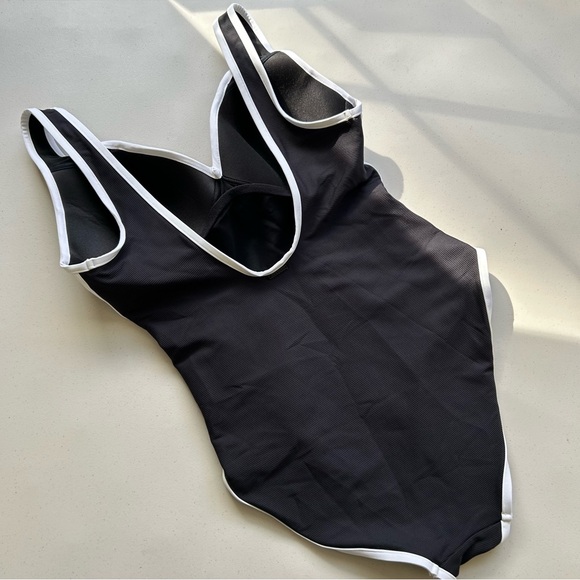 Sea Level Swim Australia one piece swimsuit 10 Black - Picture 2 of 9